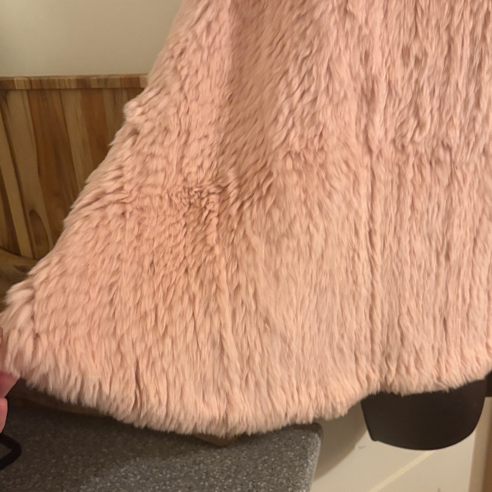 Pink 100% Rabbit Fur Poncho - Picture 3 of 10